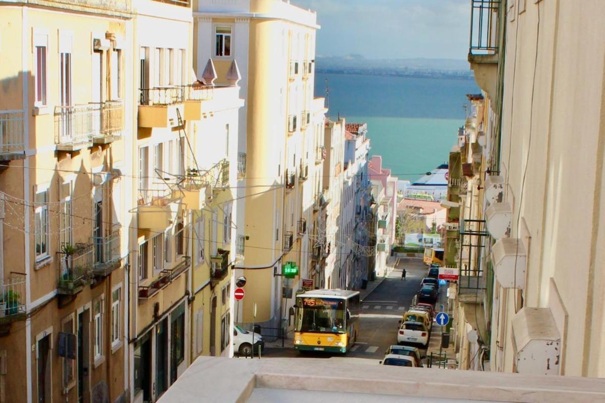 Historic Center River View Balcony * Lisbon